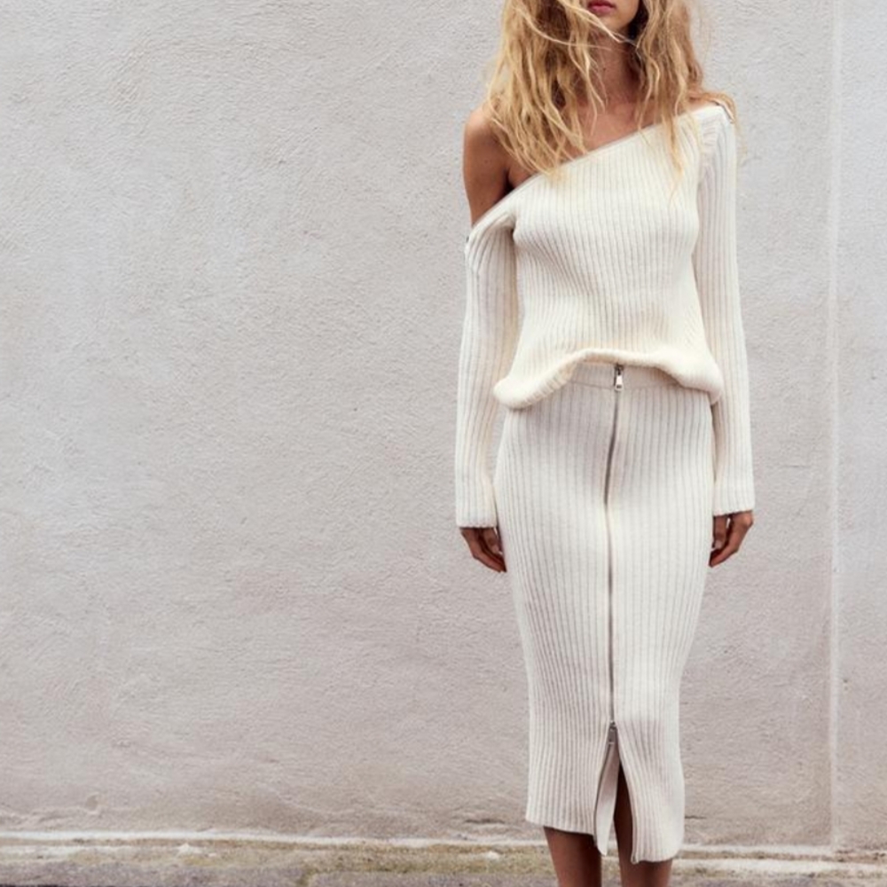 Zara Chenille Sweatshirt with Zipper & Midi Skirt wit Zipper Set